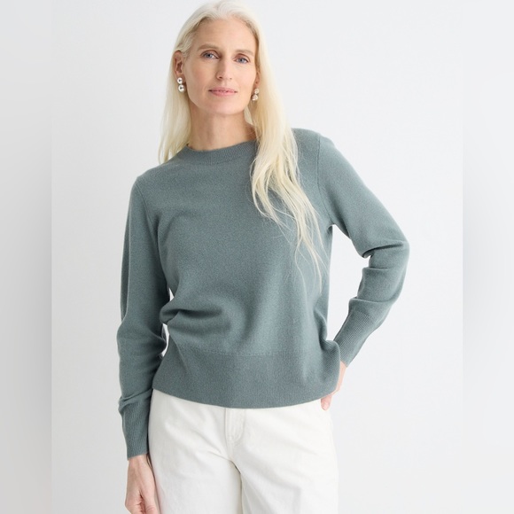 J.Crew Cashmere classic-fit crewneck sweater - Picture 2 of 4